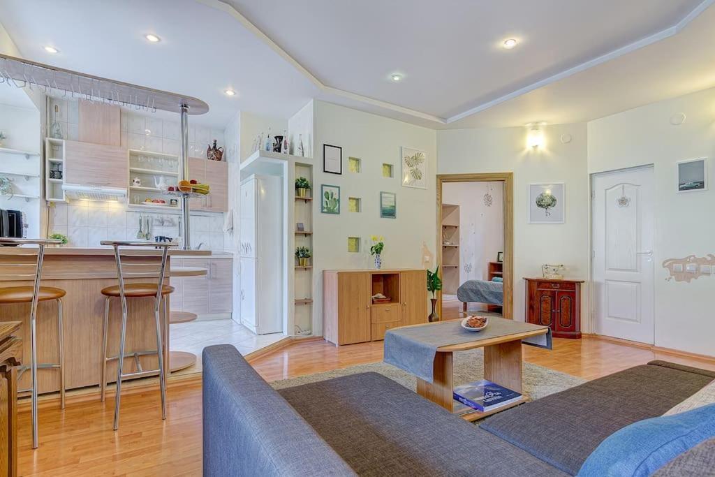 Private Entrance-2 Rooms-Old Town- Free Parking VNO Exteriör bild
